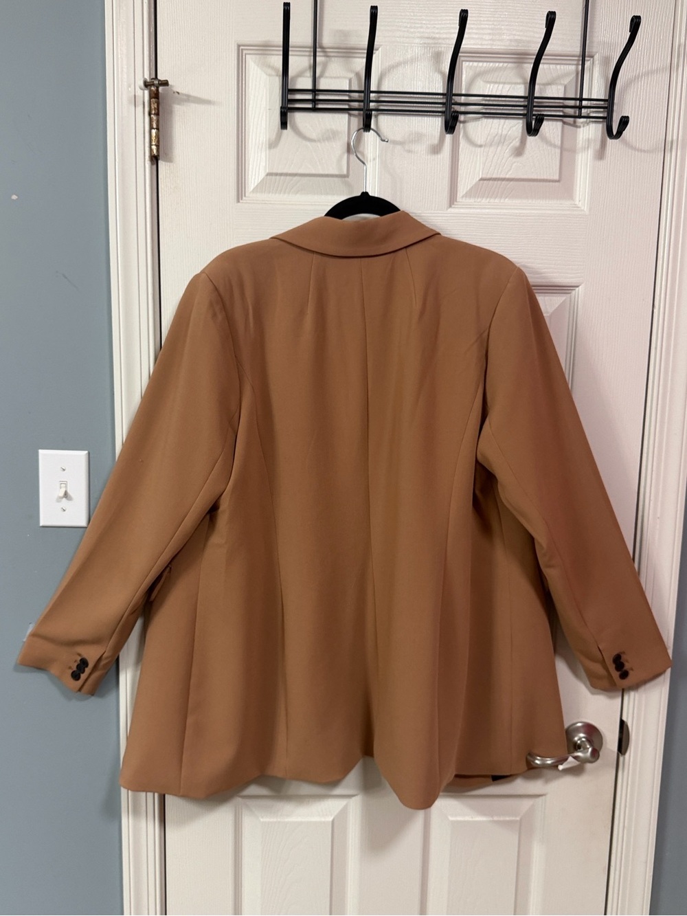 Eloquii Tailored Camel Blazer - Single-Breasted Women's Jacket - Picture 5 of 16
